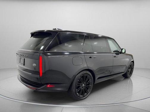 2023 Land Rover Range Rover First Edition