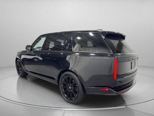 2023 Land Rover Range Rover First Edition