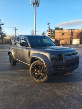 2025 Land Rover Defender OCTA