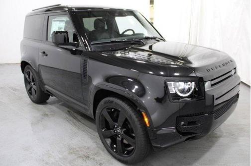 2024 Land Rover Defender P400 X-Dynamic SE