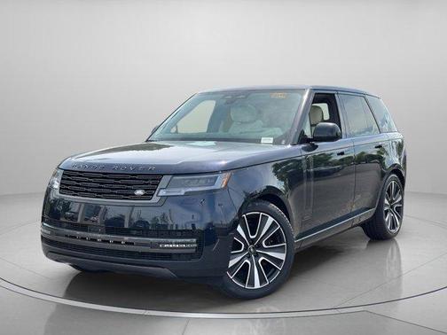 2025 Land Rover Range Rover P550e Autobiography