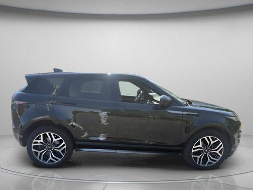 2022 Land Rover Range Rover Evoque R-Dynamic SE