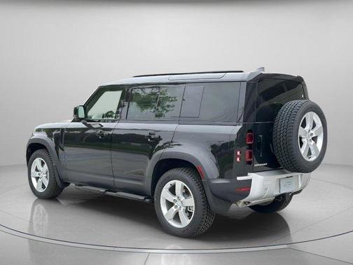 2025 Land Rover Defender P300