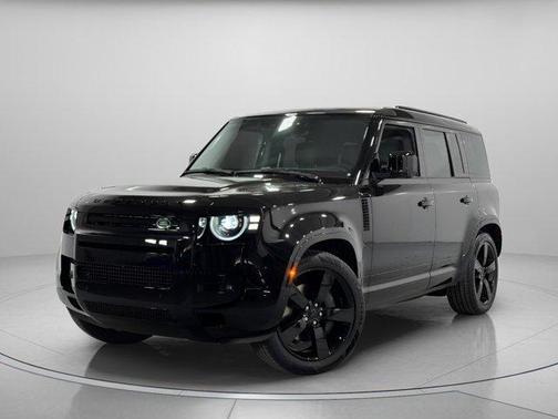 2026 Land Rover Defender 110 X-Dynamic SE