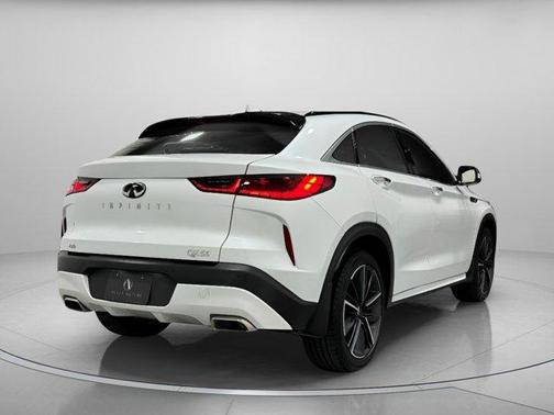 2025 INFINITI QX55 LUXE