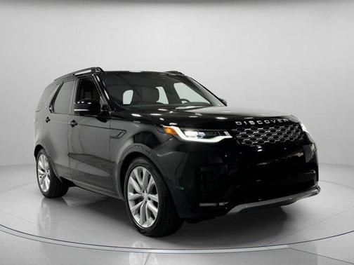 2026 Land Rover Discovery Tempest Edition