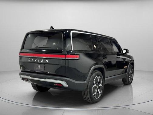 2023 Rivian R1S Adventure Quad Motor Large Pack