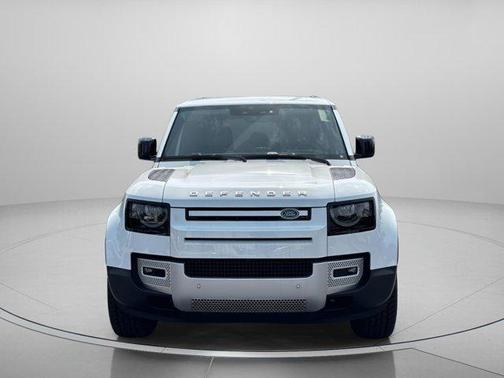 2025 Land Rover Defender P300