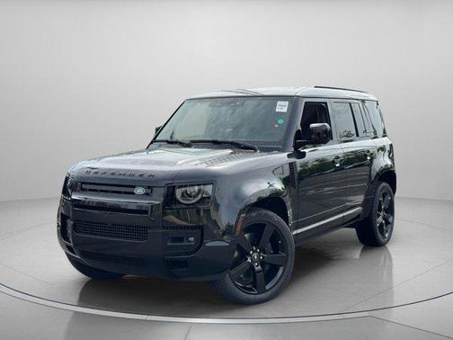 2025 Land Rover Defender P400 X-Dynamic SE