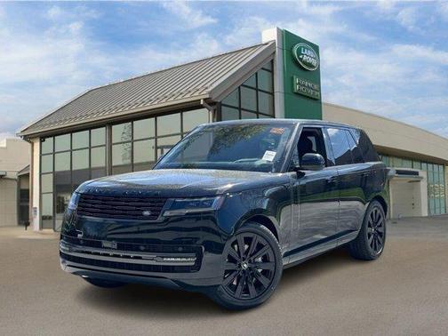 2025 Land Rover Range Rover P550e SE