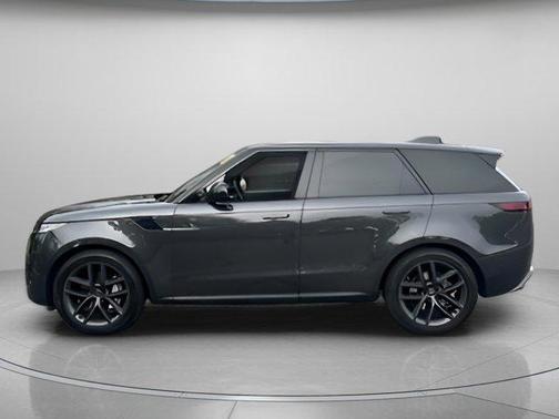 2024 Land Rover Range Rover Sport SE