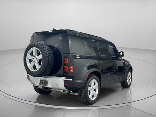 2025 Land Rover Defender P300