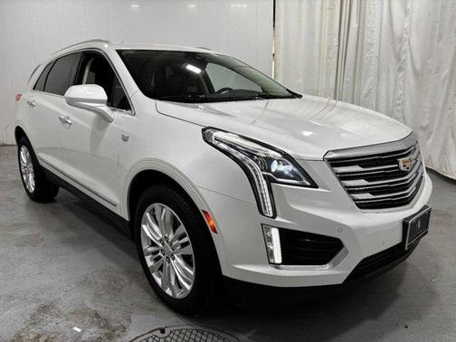 2018 Cadillac XT5 Premium Luxury