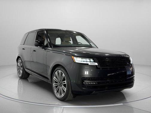 2026 Land Rover Range Rover P400 SE