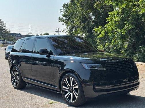 2023 Land Rover Range Rover P530 SE