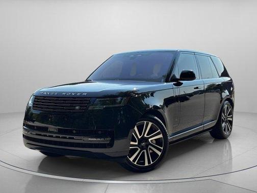 2023 Land Rover Range Rover P530 SE