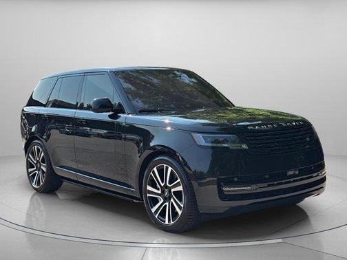 2023 Land Rover Range Rover P530 SE