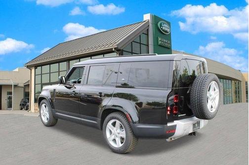 2024 Land Rover Defender P400 S