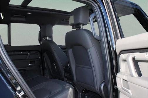 2025 Land Rover Defender P300