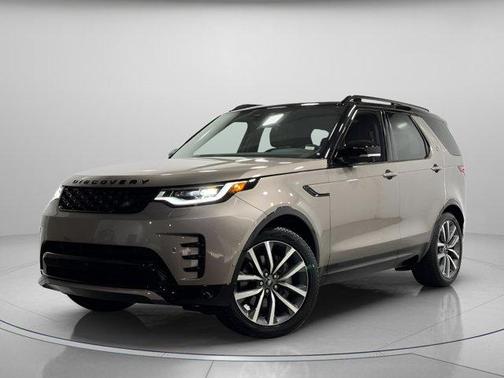 2024 Land Rover Discovery P300 Dynamic SE