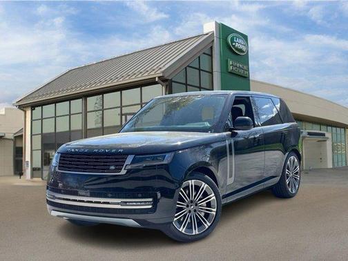 2025 Land Rover Range Rover P530 SE