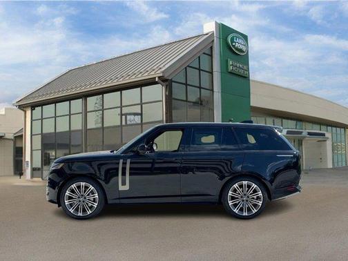 2025 Land Rover Range Rover P530 SE