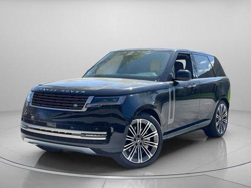 2025 Land Rover Range Rover P530 SE