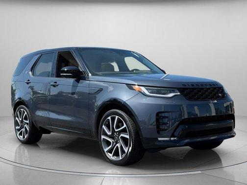 2025 Land Rover Discovery P360 Dynamic SE