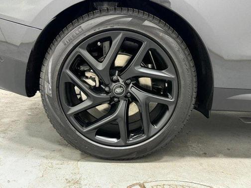 2025 Land Rover Range Rover Sport P360 SE