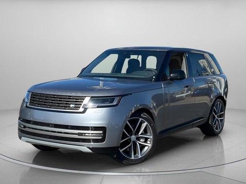 2025 Land Rover Range Rover P530 SE