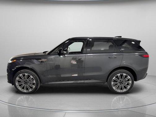 2026 Land Rover Range Rover Sport 5.0 Supercharged Dynamic
