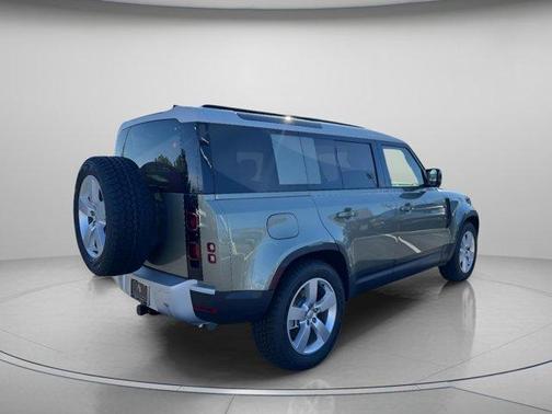 2025 Land Rover Defender P400 S