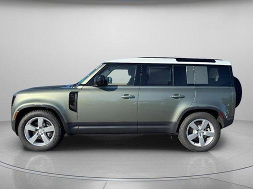 2025 Land Rover Defender P400 S