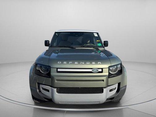 2025 Land Rover Defender P400 S