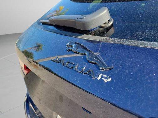 2024 Jaguar F-PACE P400 R-Dynamic S