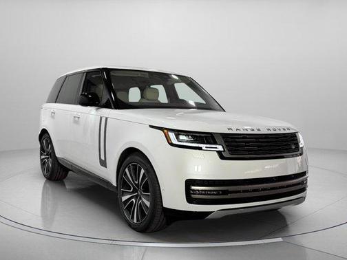 2023 Land Rover Range Rover P400 SE