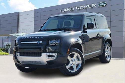 2023 Land Rover Defender SE