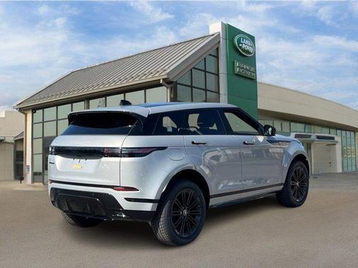 2026 Land Rover Range Rover Evoque Dynamic SE