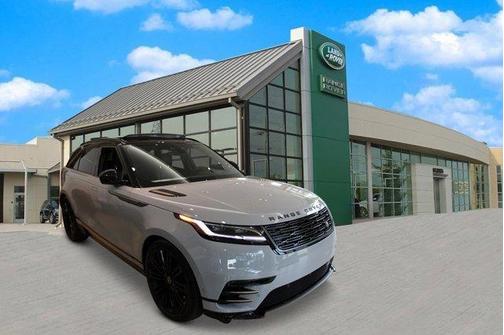 2025 Land Rover Range Rover Velar P250 Dynamic SE
