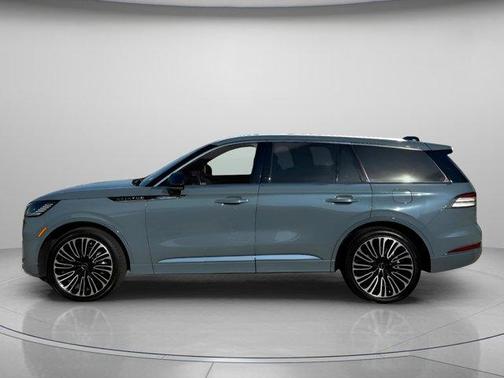 2025 Lincoln Aviator Black Label AWD