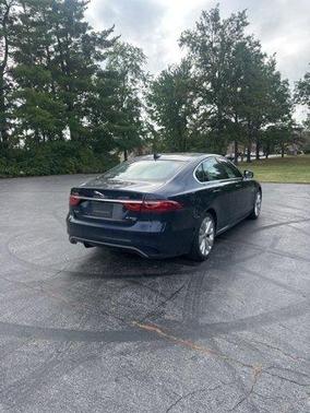 2022 Jaguar XF R-Dynamic SE