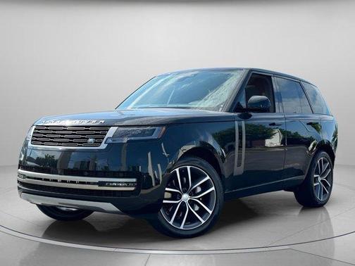 2025 Land Rover Range Rover P400 SE