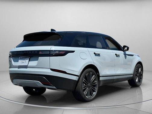 2026 Land Rover Range Rover Velar P250 Dynamic SE