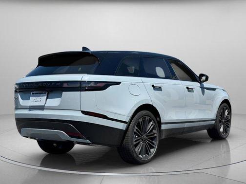 2026 Land Rover Range Rover Velar P250 Dynamic SE