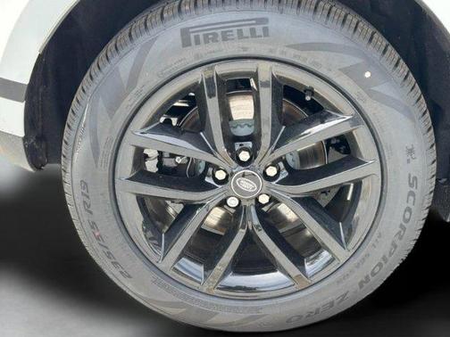 2026 Land Rover Range Rover Evoque Core S
