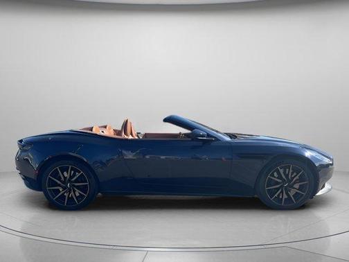 2020 Aston Martin DB11 Volante