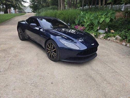 2020 Aston Martin DB11 Volante