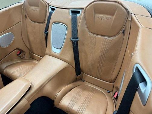 2020 Aston Martin DB11 Volante