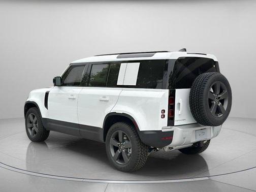 2025 Land Rover Defender P300