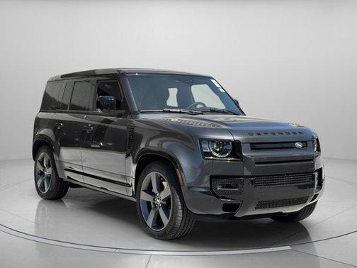 2025 Land Rover Defender P525 V8